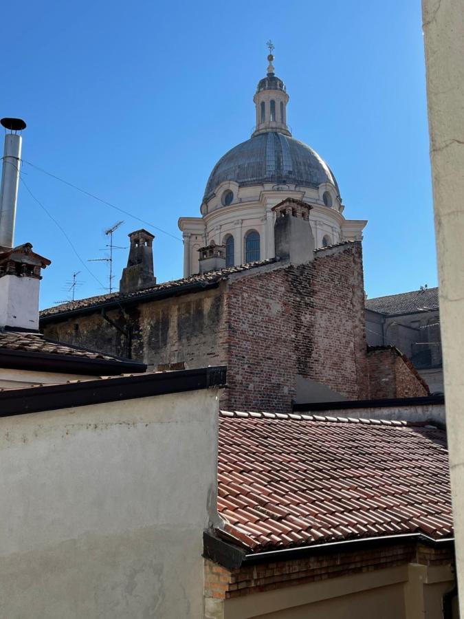 Via Verdi37 2P Мантуя Экстерьер фото